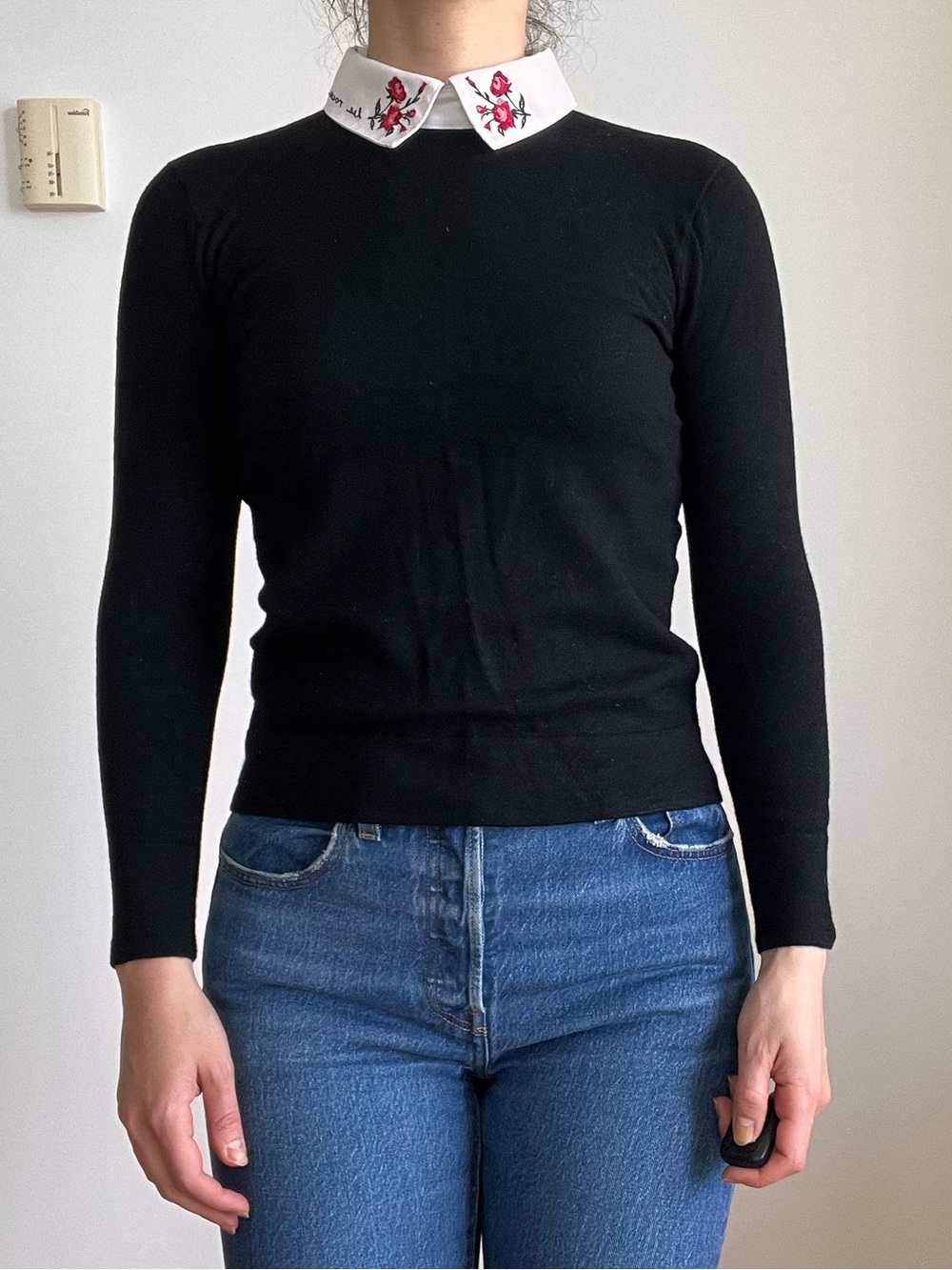 Club Monaco Black Long-Sleeve Sweater Top with White Embroidered Collar